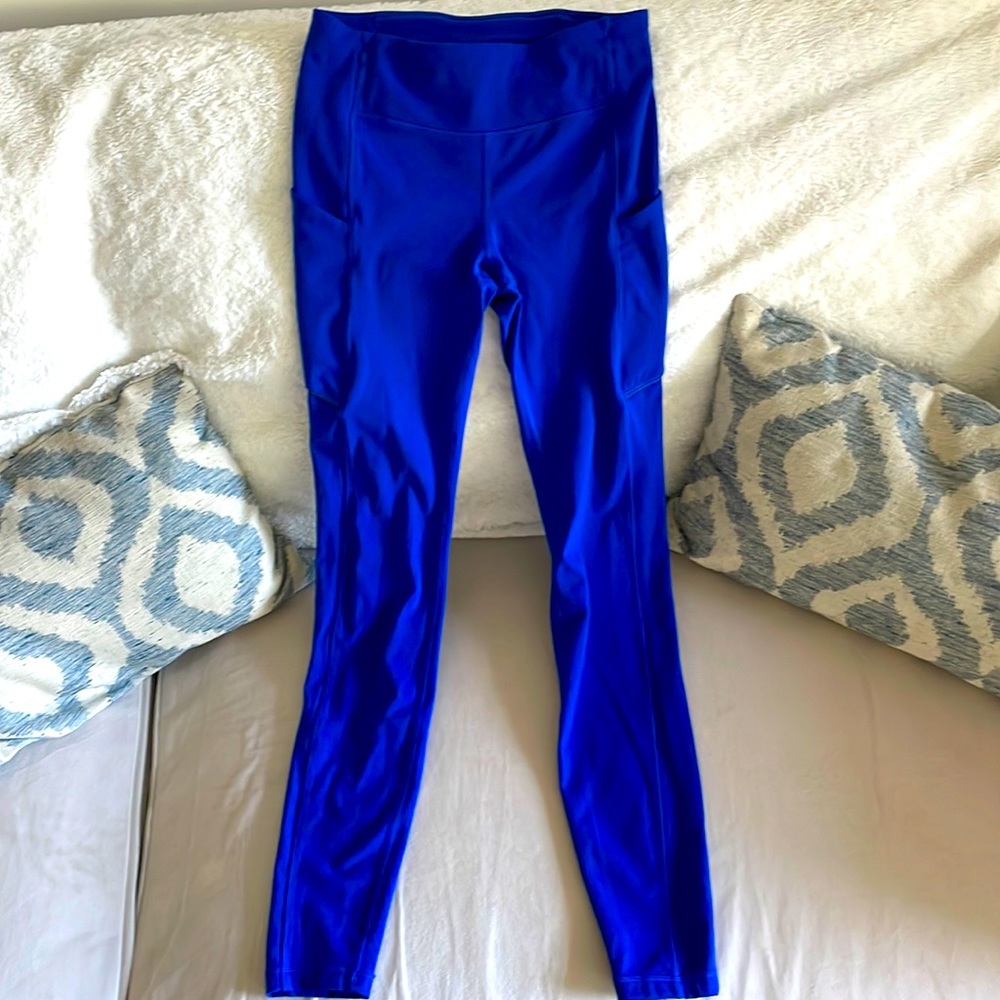 Lululemon size 4 leggings